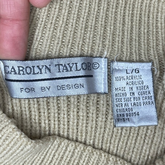 CAROLYN TAYLOR Sweater Women Size: L color: tan - Picture 6 of 7